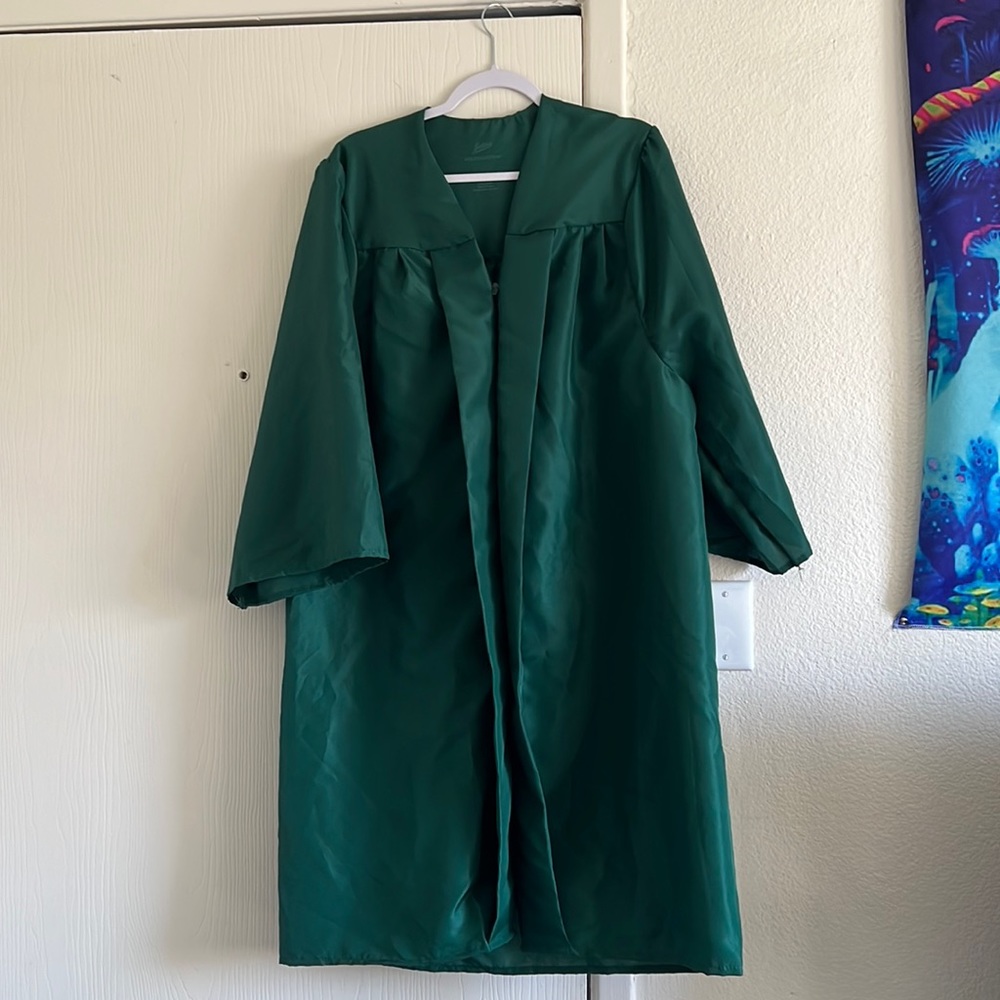 Jostens Graduation Gown